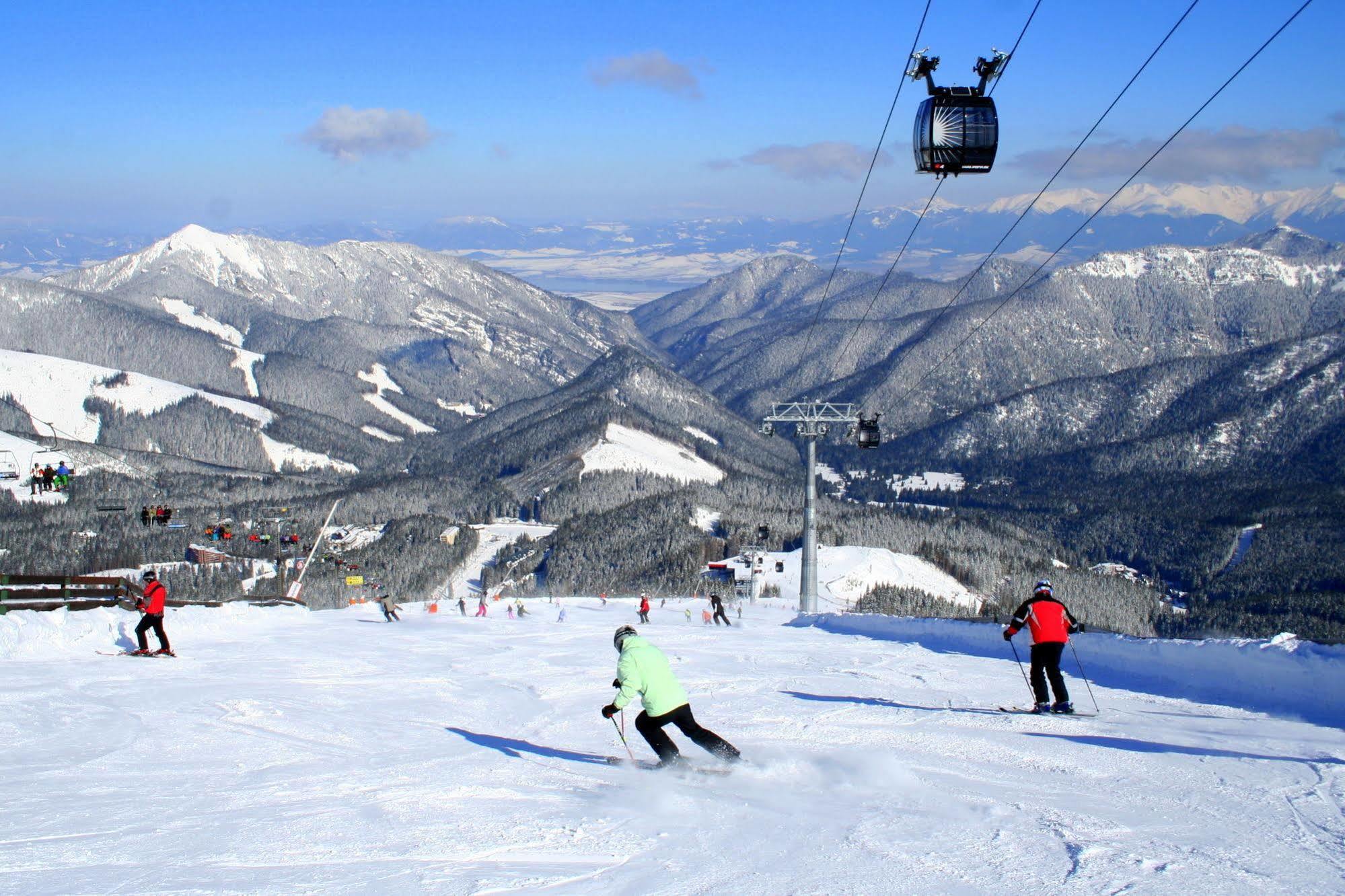 Ski & Wellness Residence Družba Demänovská Dolina Eksteriør billede